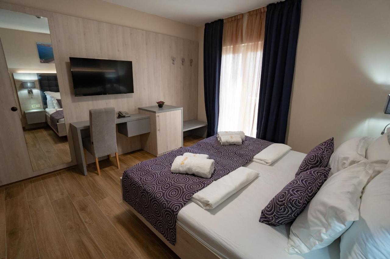 Bed&Breakfast Novalis Novalja Exteriér fotografie