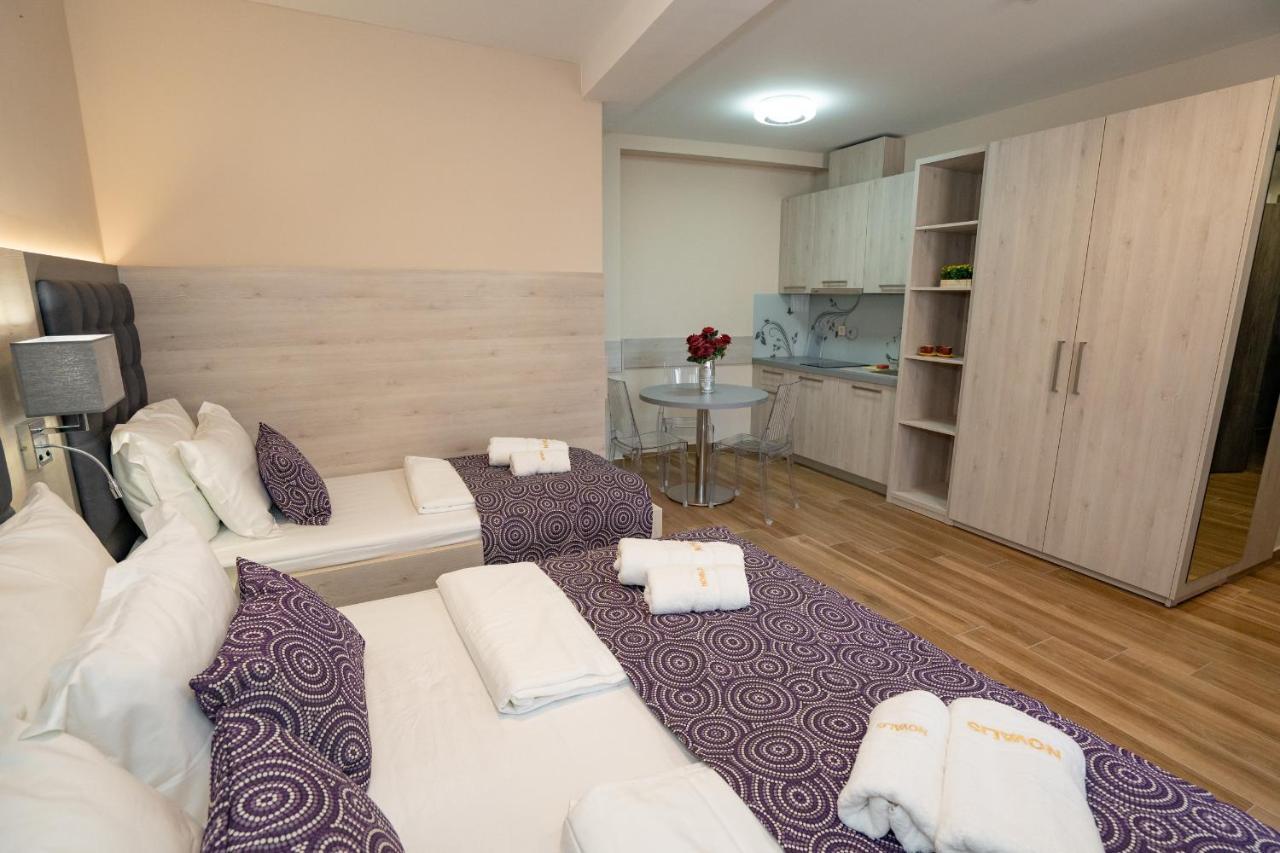 Bed&Breakfast Novalis Novalja Exteriér fotografie